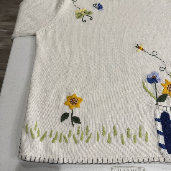 Vintage Cotton Sweater Floral Embroidery Butterfly Bee White Women’s Size Med - Picture 3 of 11